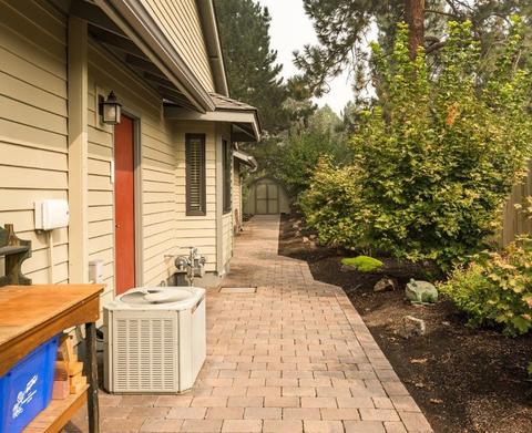 21160 Wilderness Way, Bend, OR 97702 photo 30