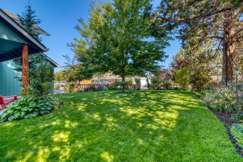 2057 NE Monroe Ln, Bend, OR 97701 photo 5