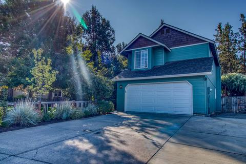 2057 NE Monroe Ln, Bend, OR 97701 photo 2