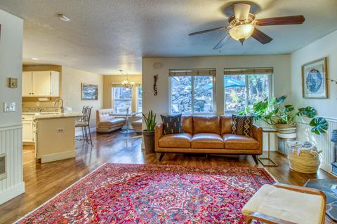2057 NE Monroe Ln, Bend, OR 97701 photo 13