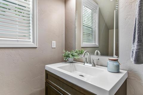 60313 Sage Stone Loop, Bend, OR 97702 photo 9