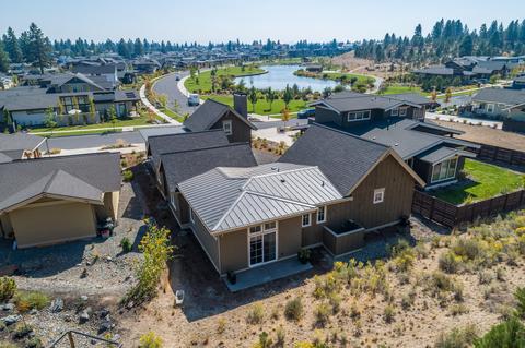 2760 NW Shields Dr, Bend, OR 97703 photo 4