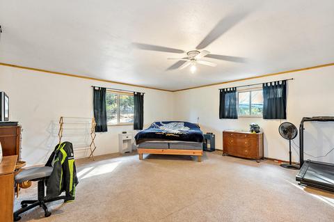 836 Summit Loop, Grants Pass, OR 97527 photo 12