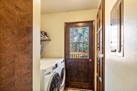 836 Summit Loop, Grants Pass, OR 97527 photo 20