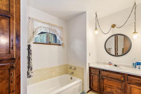 836 Summit Loop, Grants Pass, OR 97527 photo 11