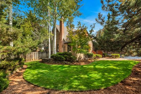 714 NE 10th St, Bend, OR 97701 photo 3