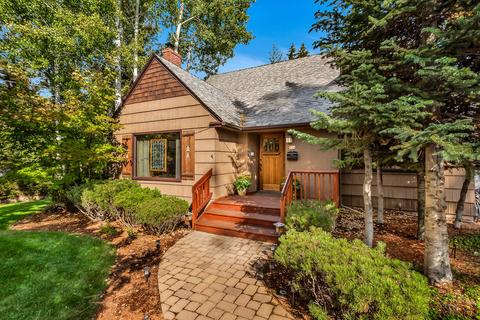714 NE 10th St, Bend, OR 97701 photo 2