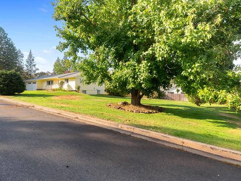1129 Bellview Ave, Ashland, OR 97520 photo 37