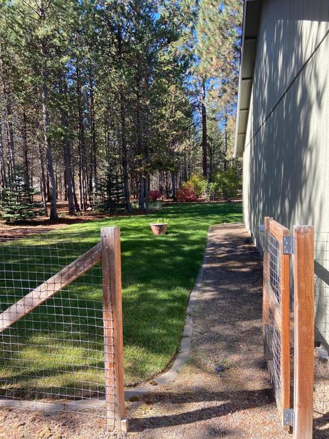 53335 Deep Woods Rd, La Pine, OR 97739 photo 8