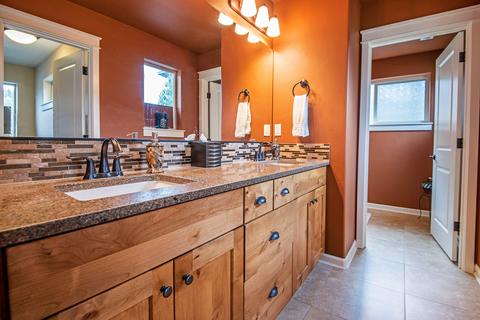 1805 NW Element Pl, Bend, OR 97703 photo 10