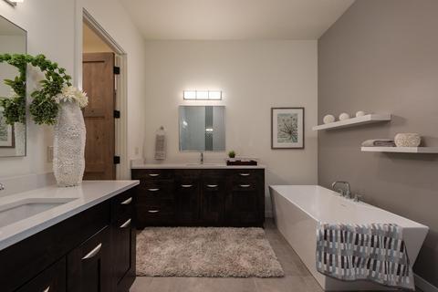 20339 SE Jack Benny Loop, Bend, OR 97702 photo 17