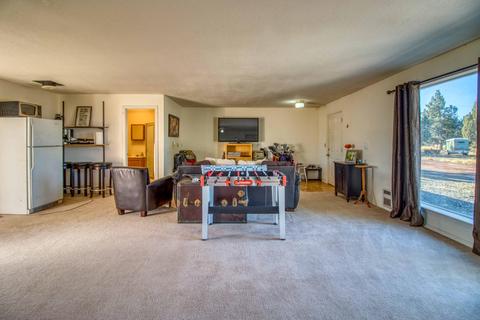 18057 1st Ave, Bend, OR 97703 photo 16