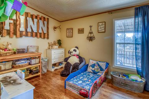 18057 1st Ave, Bend, OR 97703 photo 13