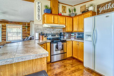 18057 1st Ave, Bend, OR 97703 photo 4