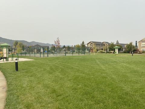 1158 Rustler Peak St, Central Point, OR 97502 photo 32