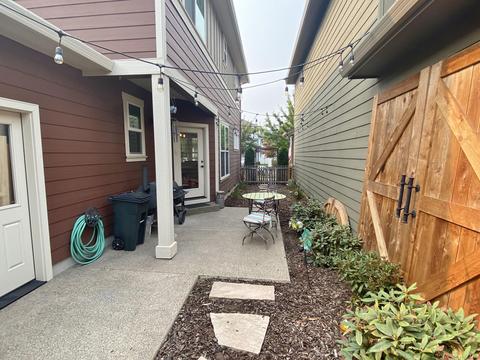 1158 Rustler Peak St, Central Point, OR 97502 photo 28