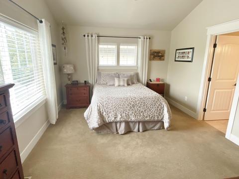 1158 Rustler Peak St, Central Point, OR 97502 photo 15