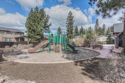 60471 Hedgewood Ln, Bend, OR 97702 photo 26