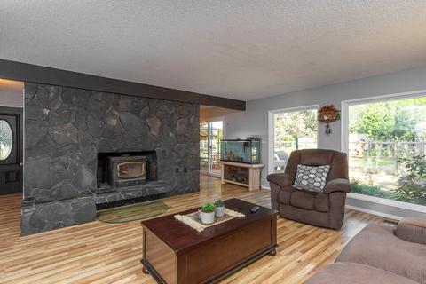 20388 Rae Rd, Bend, OR 97702 photo 13
