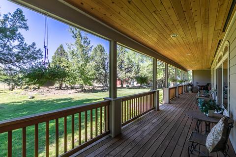 22515 Bear Creek Rd, Bend, OR 97701 photo 5