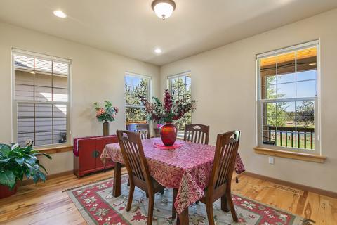 22515 Bear Creek Rd, Bend, OR 97701 photo 14