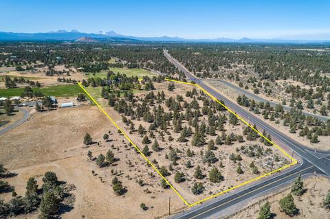 22515 Bear Creek Rd, Bend, OR 97701 photo 10