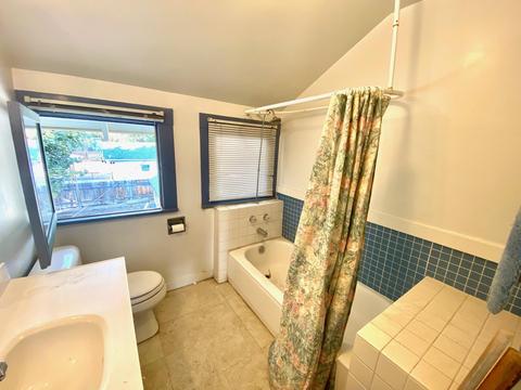 1209 NW Carden Ave, Pendleton, OR 97801 photo 17