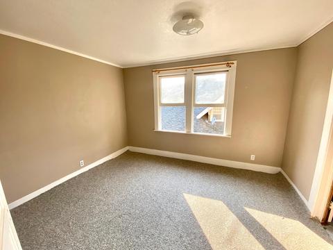 1209 NW Carden Ave, Pendleton, OR 97801 photo 10