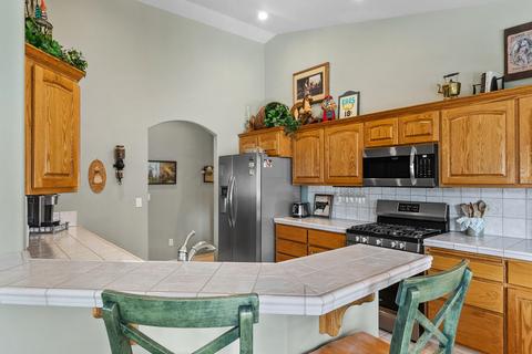868 SE Shadowood Dr, Bend, OR 97702 photo 6