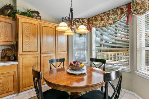 868 SE Shadowood Dr, Bend, OR 97702 photo 7