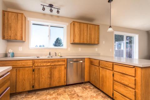 60748 River Bend Dr, Bend, OR 97702 photo 9