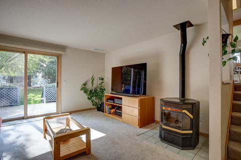 64885 Hunnell Rd, Bend, OR 97703 photo 14