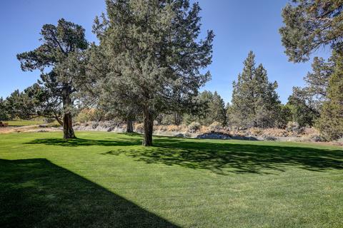 64885 Hunnell Rd, Bend, OR 97703 photo 40