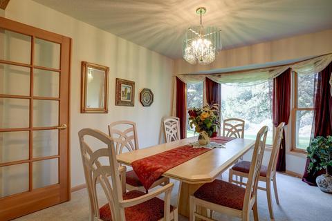 64885 Hunnell Rd, Bend, OR 97703 photo 9