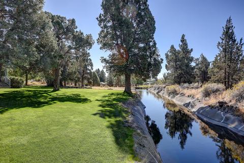64885 Hunnell Rd, Bend, OR 97703 photo 36