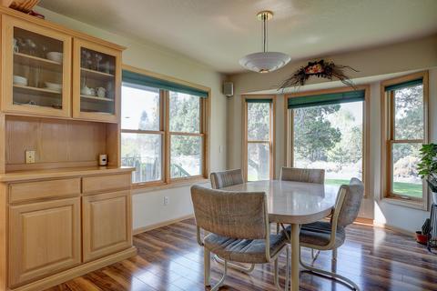 64885 Hunnell Rd, Bend, OR 97703 photo 31