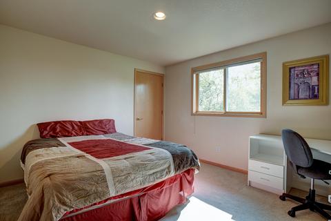 64885 Hunnell Rd, Bend, OR 97703 photo 16