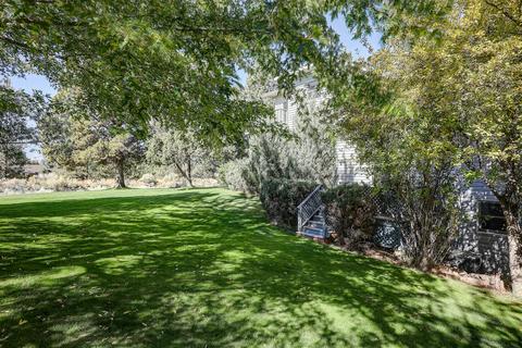 64885 Hunnell Rd, Bend, OR 97703 photo 41