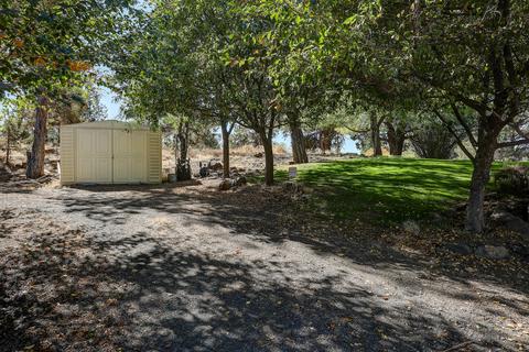 64885 Hunnell Rd, Bend, OR 97703 photo 42