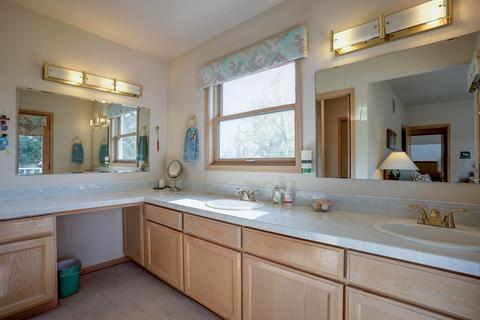 64885 Hunnell Rd, Bend, OR 97703 photo 22