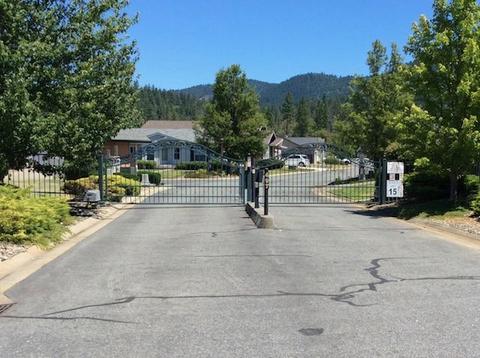 253 Cedar Rdg, Cave Junction, OR 97523 photo 3