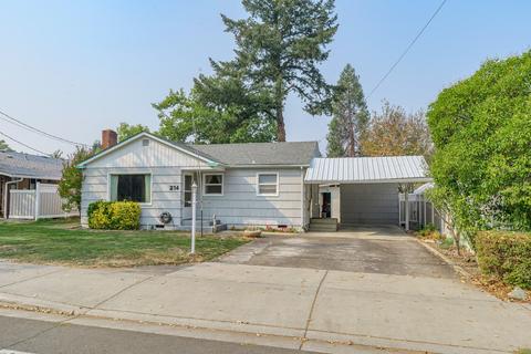 214 4th St, Phoenix, OR 97535 photo 2