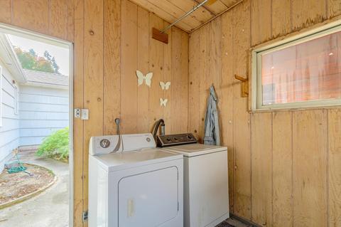 214 4th St, Phoenix, OR 97535 photo 29