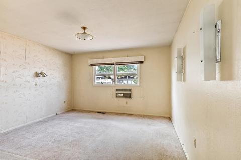 214 4th St, Phoenix, OR 97535 photo 23