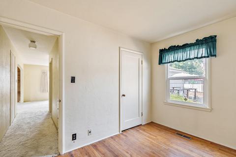 214 4th St, Phoenix, OR 97535 photo 18