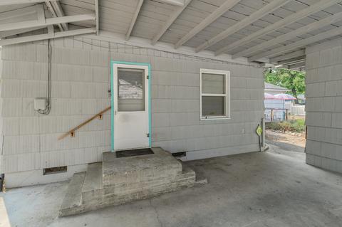 214 4th St, Phoenix, OR 97535 photo 6