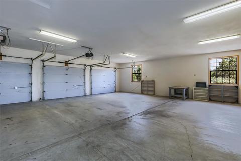 60611 Bozeman Trl, Bend, OR 97702 photo 27