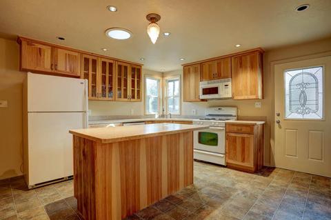 60131 Agate Rd, Bend, OR 97702 photo 4