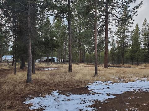 54765 Robin Ln, Bend, OR 97707 photo 23