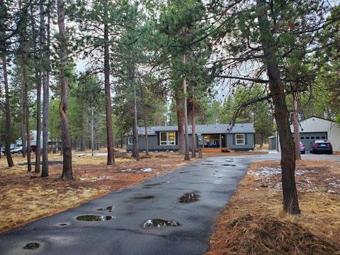 54765 Robin Ln, Bend, OR 97707 photo 32